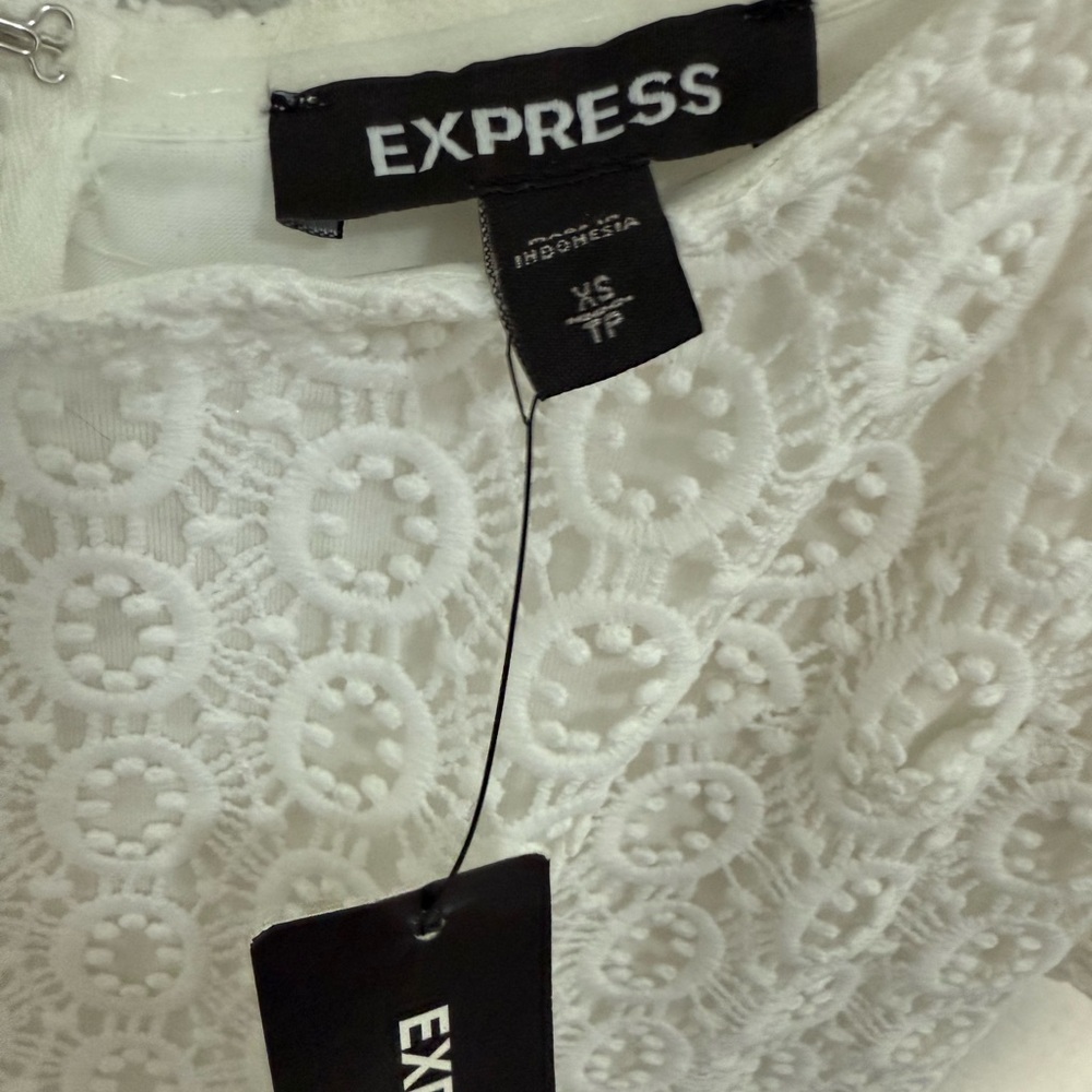 Express White Off The Shoulder Crochet Lace Midi Pencil Dress XS NEW - Picture 7 of 10